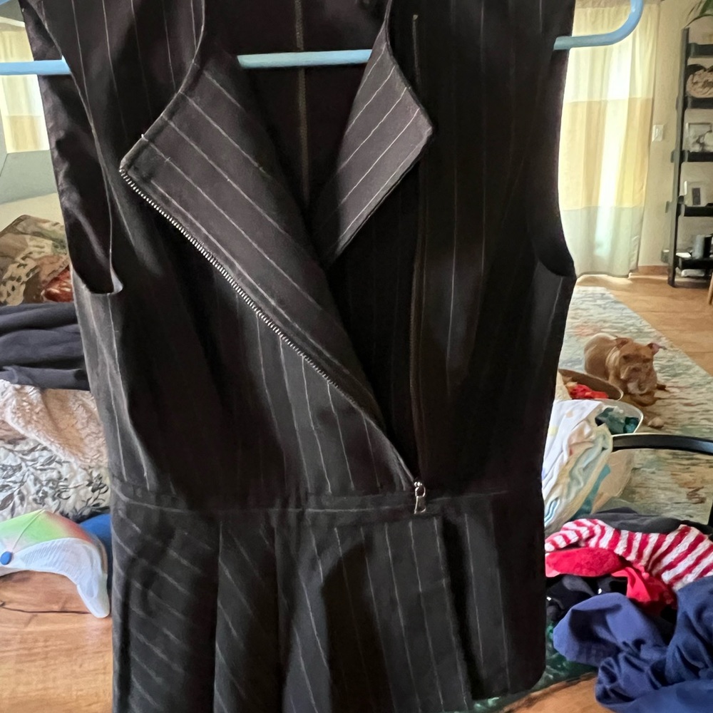 Adorable Bcbg top xs